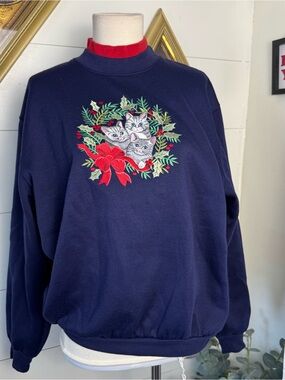 Vintage BonWorth Cat Poinsettia Blue Christmas Wreath Sweatshirt Small